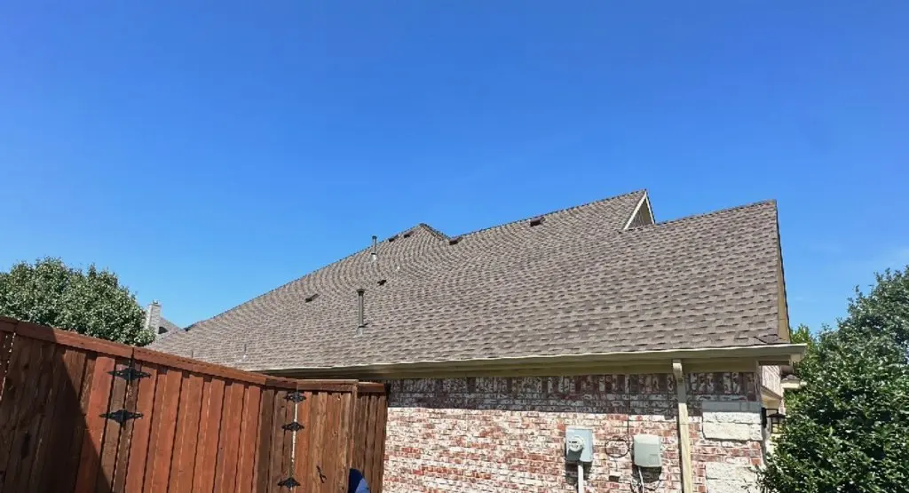 Completed roof replacement project in Happy Valley